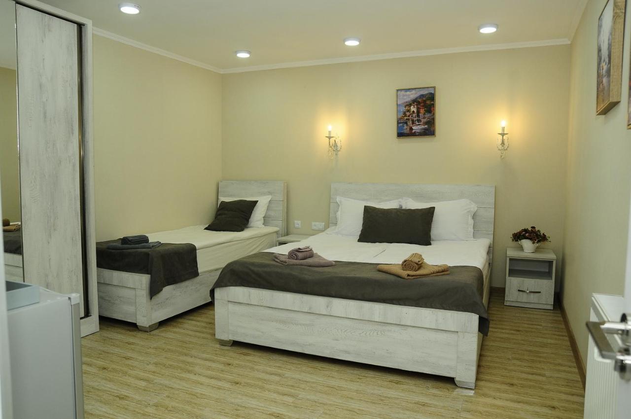 Erik'S Guest House Боржоми Екстериор снимка
